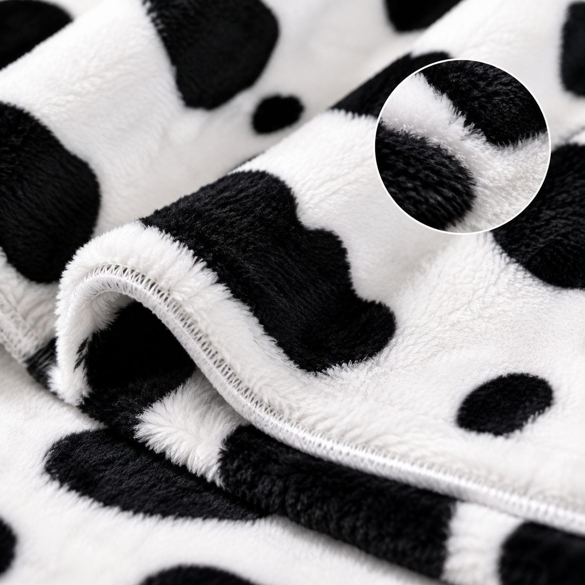 Petmoda Blanket – Ultra Soft Plush Blanket for Dogs & Cats